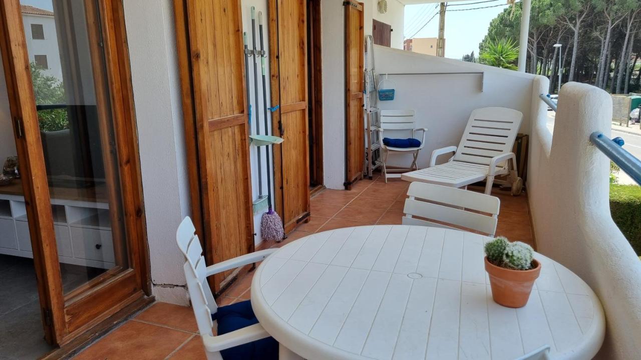 Familiar Con Piscina Y Wifi Apartment
