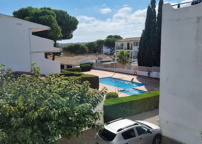 Apartamento Familiar Con Piscina Y Wifi